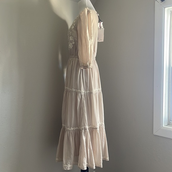 🆕NWT Lucky Brand Embroidered 3/4 Sleeves Tiered V-Neck MIDI Dress - Picture 5 of 11